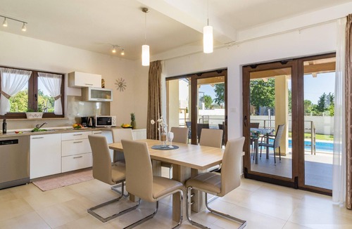 Svetvincenat House | Holiday house Juršići for 1 - 6 persons with 3 bedrooms - Holiday home
