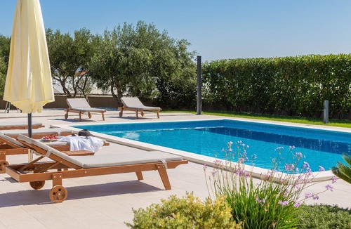 Rudine House | Holiday house Kaštel Novi for 1 - 8 persons with 4 bedrooms - Holiday house