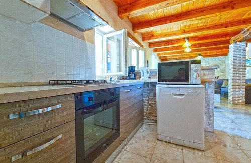 Kavran House | Holiday house Krnica for 1 - 6 persons with 2 bedrooms - Holiday home