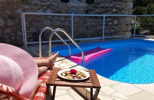 Bobovisca House | Holiday house Lozisca for 1 - 6 persons with 2 bedrooms - Holiday home
