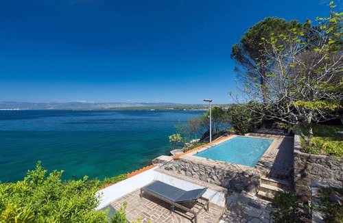 Vantacici House | Holiday house Malinska for 1 - 11 persons with 5 bedrooms - Holiday home