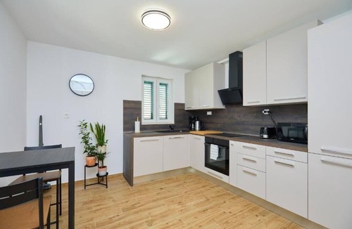 Mokosica House | Holiday house Mokosica for 1 - 8 persons with 4 bedrooms - Holiday house