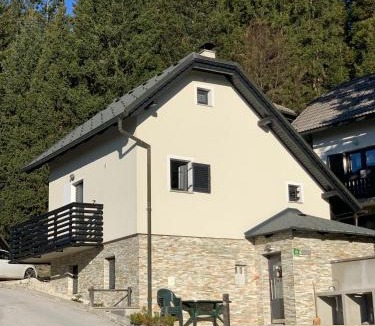 Zrece House | Holiday house Nune