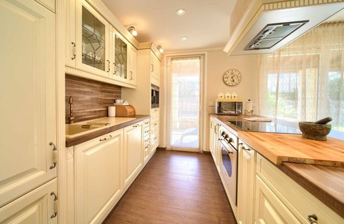 Porat Villa | Holiday house SEASCAPE II with heated pool near the sea
