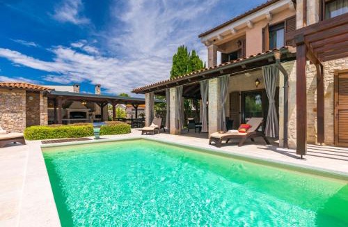 Porat House | Holiday house SEASCAPE I with private pool and spacious garden