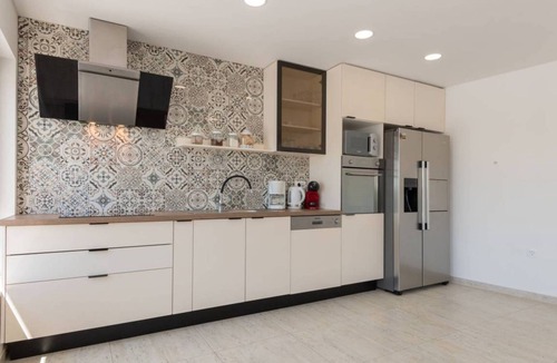 Knezovici House | Holiday house Secret Gem with heated saltwater pool