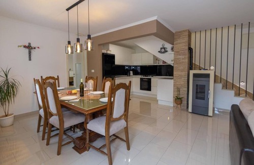 Slivno House | Holiday house Slivno for 1 - 5 persons with 2 bedrooms - Holiday house