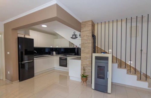 Slivno House | Holiday house Slivno for 1 - 5 persons with 2 bedrooms - Holiday house