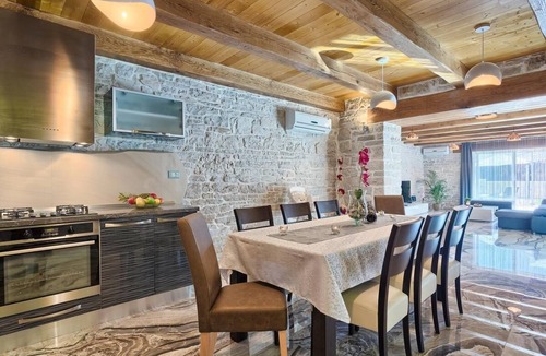 Pazin House | Holiday house Stari Pazin for 1 - 10 persons with 4 bedrooms - Holiday house