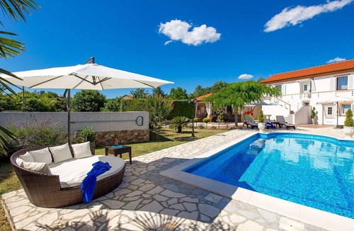 Kras House | Holiday house SUMMER OASIS