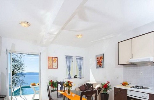 Tucepi House | Holiday house Tučepi for 1 - 5 persons with 2 bedrooms - Holiday house