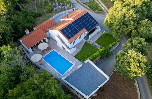 Zmijavci House | Holiday house with a swimming pool Zmijavci, Zagora (K-24240)