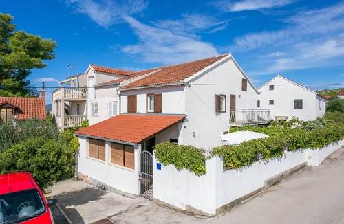 Cove Makarac (Milna) House | Holiday house with a parking space Milna, Brač (K-20140)