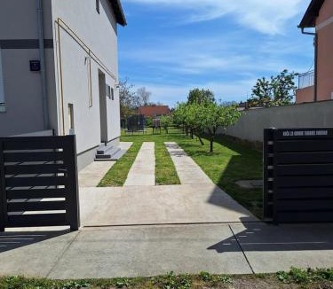 Borovo House | Holiday house with a parking space Vukovar, Slavonija - 22809