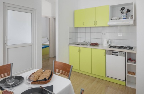 Tinjan House | Holiday house with private pool No.3 in holiday park Jelovci
