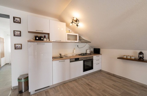 Otocic Ravni Zakan House | Holiday House Zrmanja Vrelo for Nature Lovers