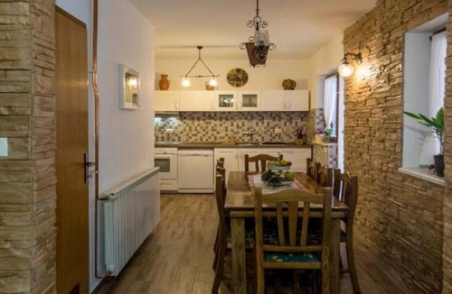 Daruvar House | Holiday&wellness house Grofica