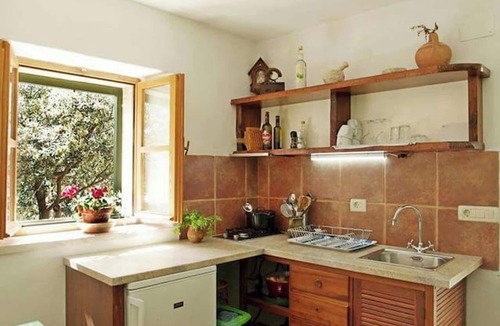 Cove Basina (Jelsa) House | Homerez - Cozy House in Selca with BBQ