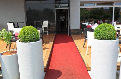 Velika Gorica Hotel | Hotel ∙ 8 guests