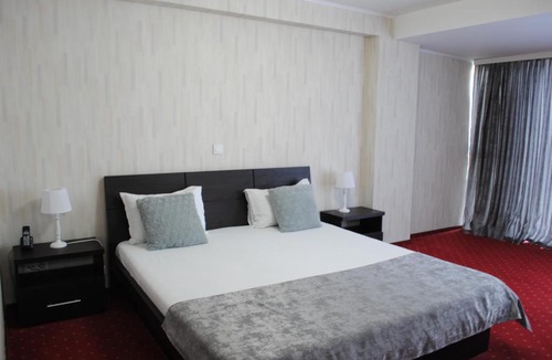 Drobeta-Turnu Severin Hotel | Hotel Corona