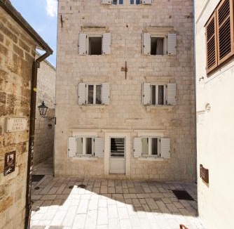 Omis Hotel | Hotel Corsaro