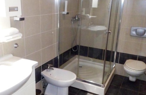 Lukavac Hotel | Hotel Lukavac