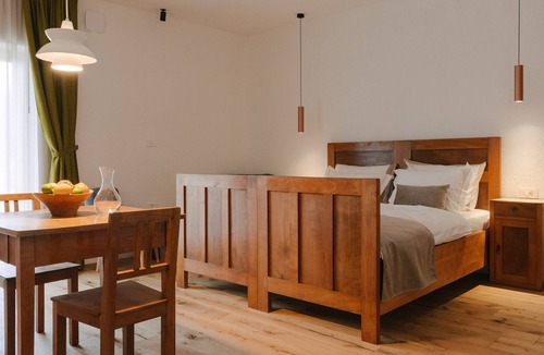 Hrusevje Apartment | Hotel Pira - Studio Deluxe