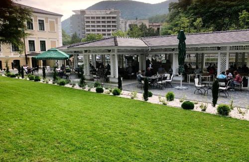 Baile Herculane Hotel | Hotel Versay