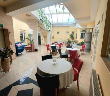 Valpovo Hotel | Hotel Villa Valpovo