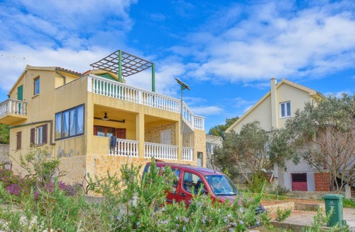 Zirje House | House ∙ 4 bedrooms ∙ 8 guests