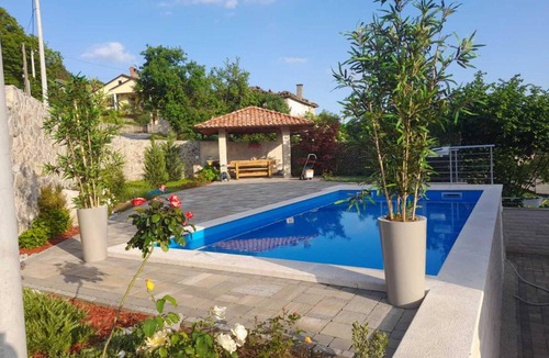 Lipa House | House ∙ 5 bedrooms ∙ 10 guests