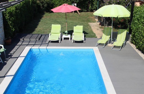 Vrznaveri Hotel | House full of charm and quiet 5km from the sea