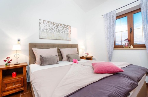 Kras House | House KAMENICA