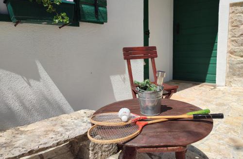 Bristane House | House Kuna - kuća za odmor i opuštanje -NP Krka