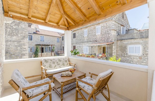 Vrboska House | House Morko (11852-K1) - Vrboska - island Hvar