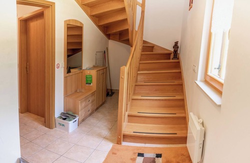 Log pod Mangartom House | House Parabola – 4-Bedroom Mountain Retreat with Breathtaking Views, Sleeps 10