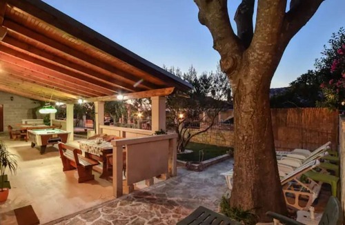 Dol House | House Villa Dore (91831-K1) - Skrip