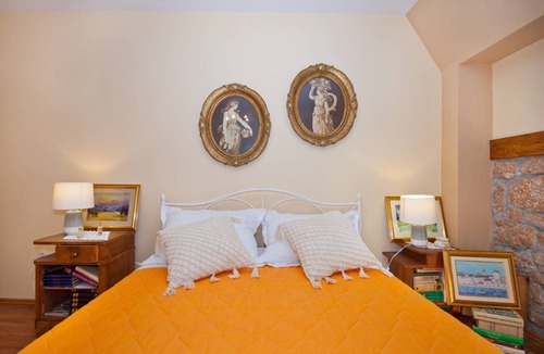 Sinj House | House Villa Jeanette