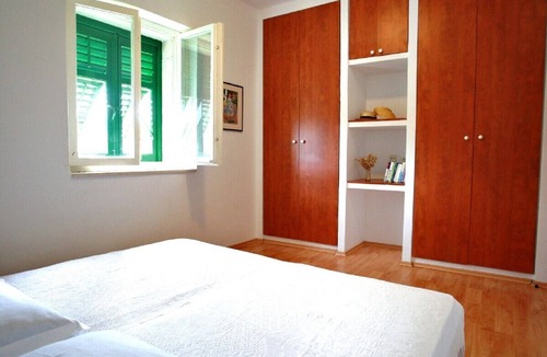 Sutivan Villa | Beautiful Dalmatian style villa with magnificent garden