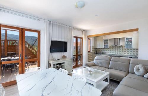Stari Grad Apartment | Hvar Island Villa Helena Apartments