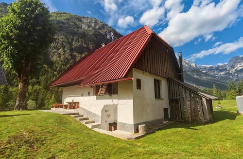 Bovec House | Idina domačija