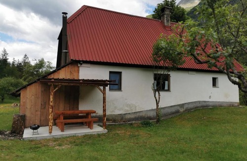 Bovec House | Idina domačija