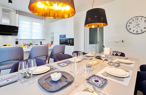 Oprtalj Villa | Idyllic Rainis Hill Top Villa with swimming pool and Finnish sauna