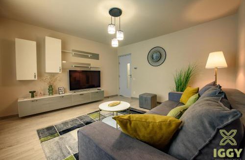 Hunedoara Apartment | Iggy Luxury Apartment