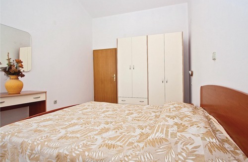 Galizana Apartment | In a quiet part of Galizana, between family houses, are these newly furnished apartments.