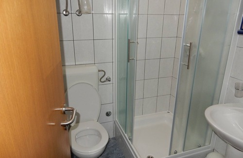 Loviste Apartment | Indira Apartment's A2