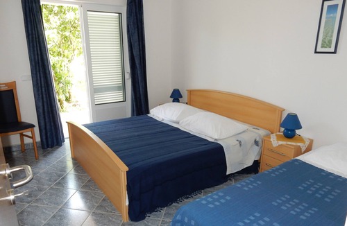 Loviste Apartment | Indira Apartment's A2