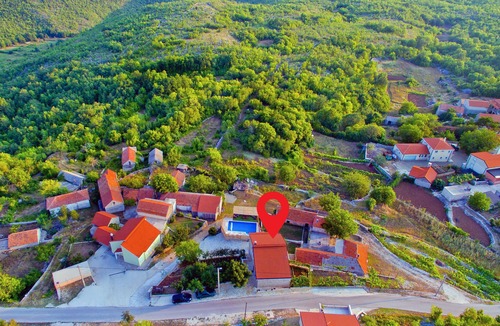Slivno House | Inviting cottage with beautiful pool.