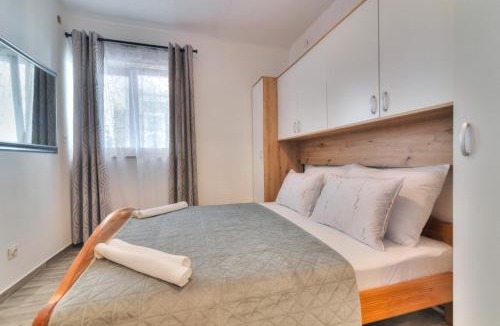 Vratarusa Apartment | Ivan apartman