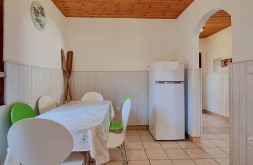 Krizine House | "Ivan" direkt am Strand by Interhome